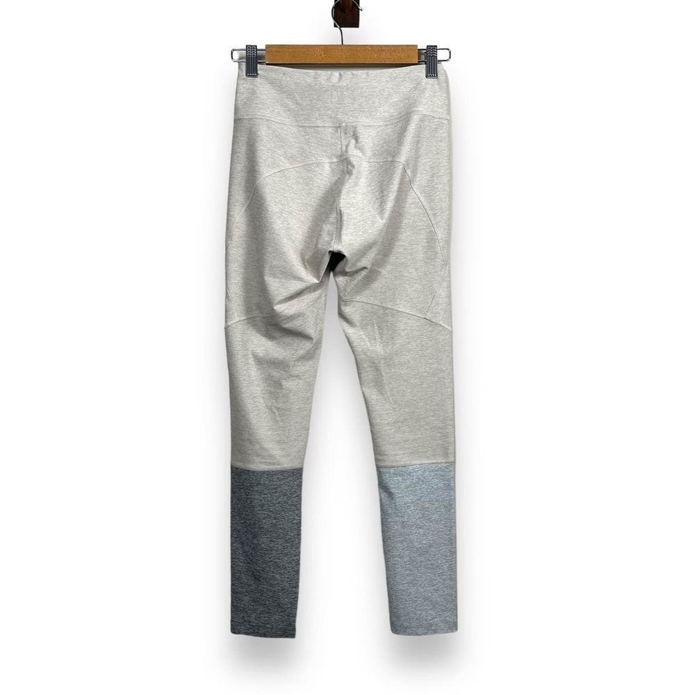 Outdoor Voices Leggings Womens Medium Gray Taupe Two Tone Heathered - Picture 10 of 12